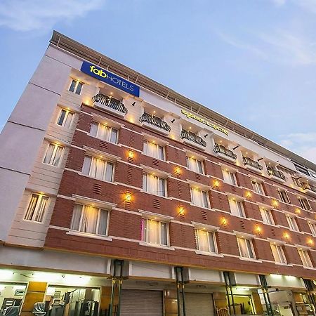 Fabhotel Phoenix Resorts - Nr M Chinnaswamy Stadium Bangalore Esterno foto
