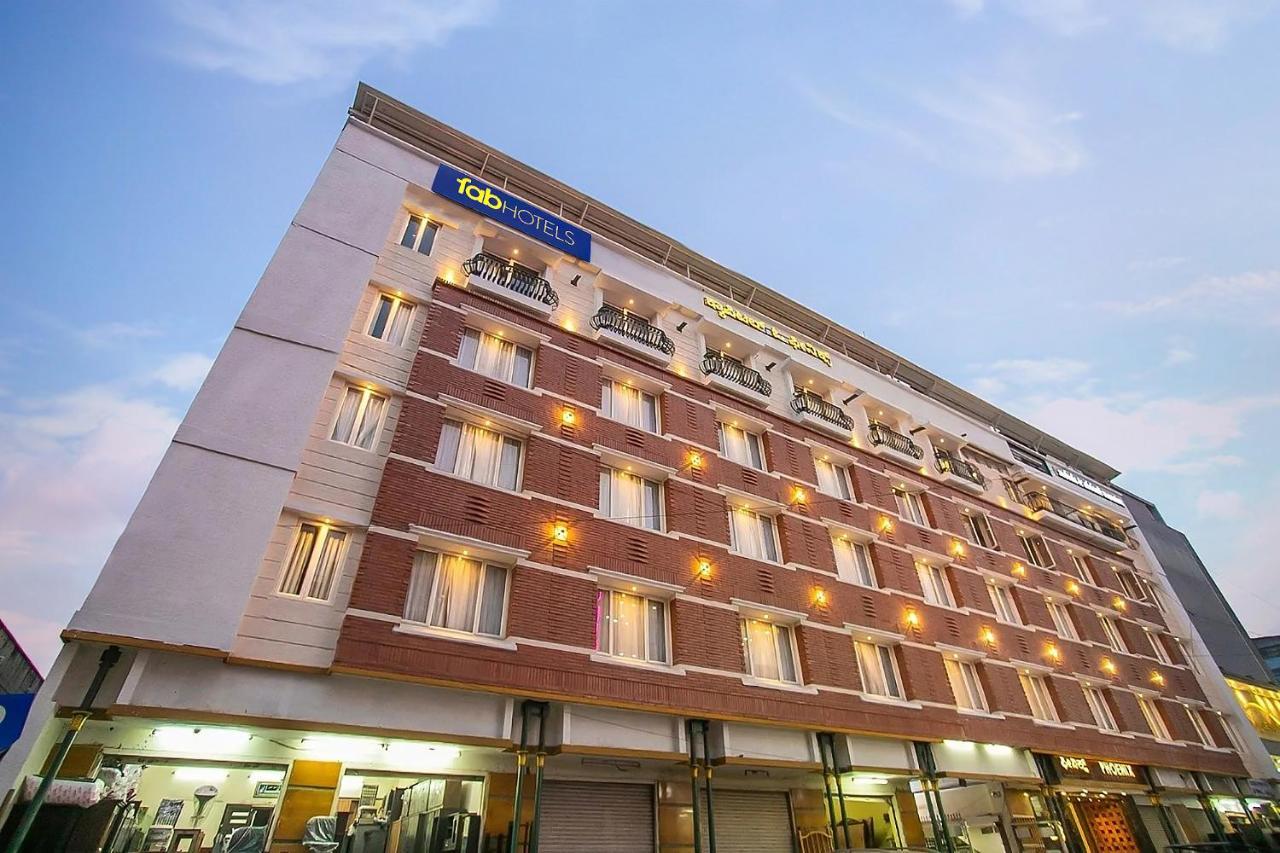 Fabhotel Phoenix Resorts - Nr M Chinnaswamy Stadium Bangalore Esterno foto