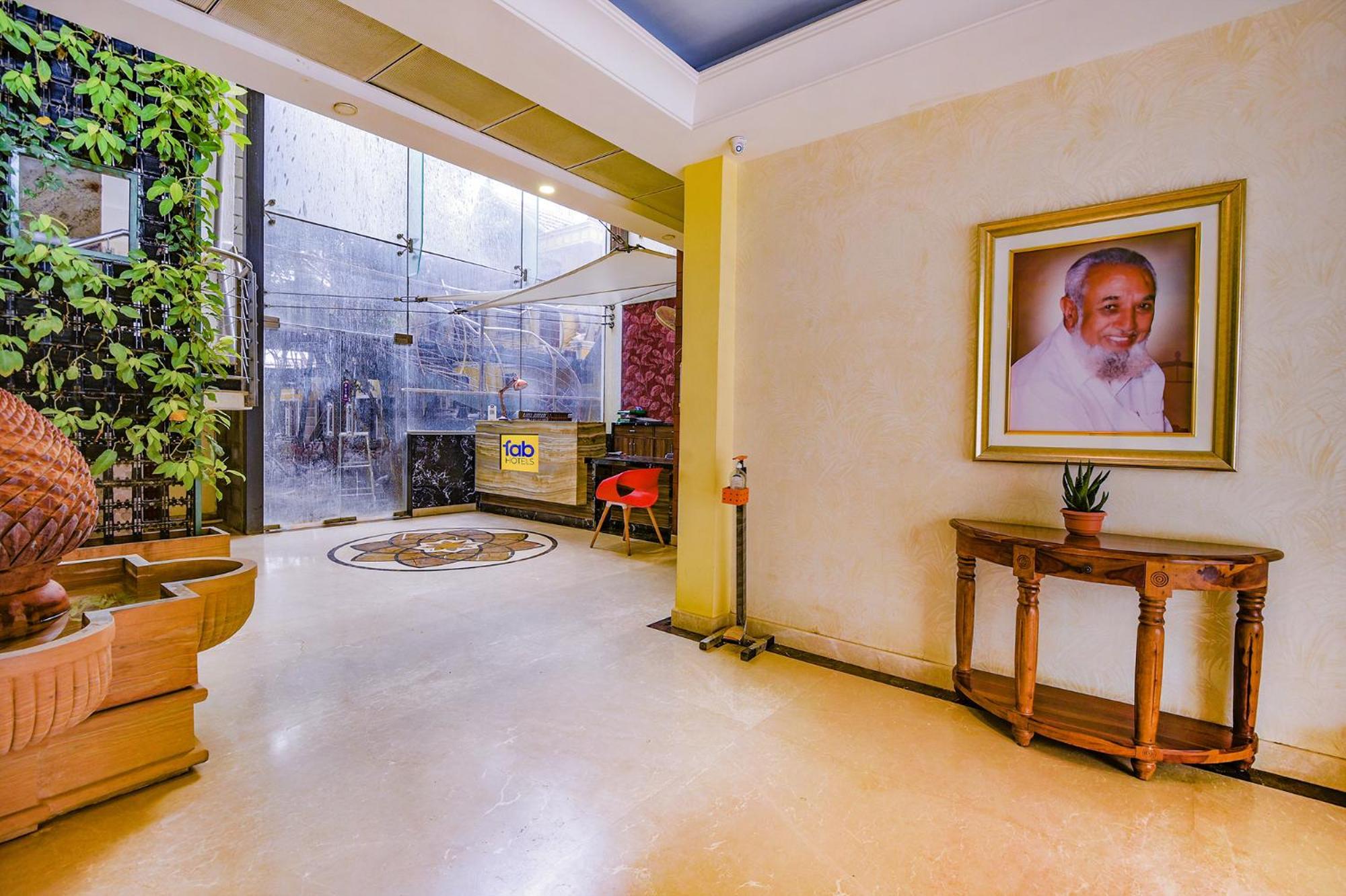 Fabhotel Phoenix Resorts - Nr M Chinnaswamy Stadium Bangalore Esterno foto