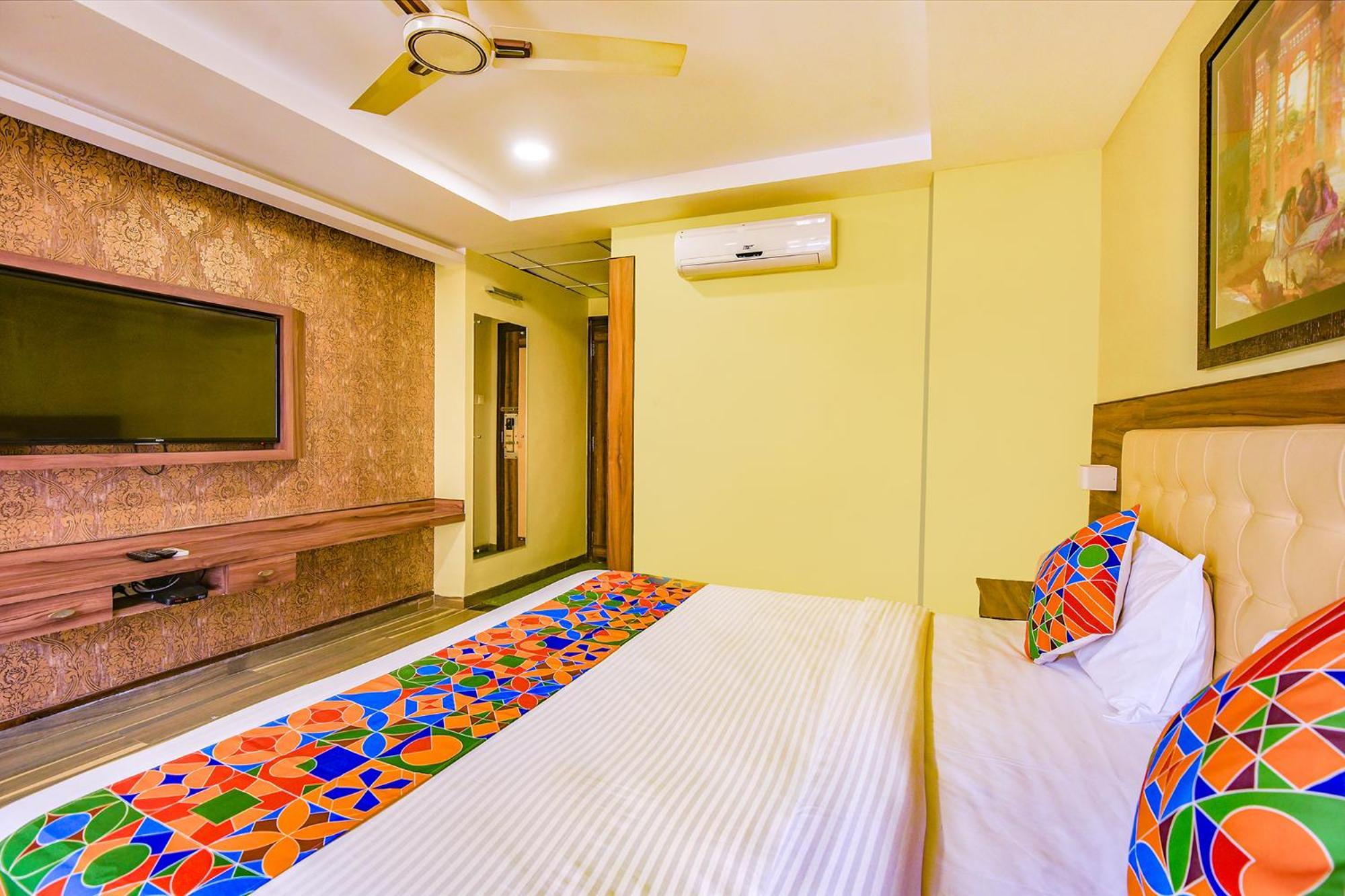 Fabhotel Phoenix Resorts - Nr M Chinnaswamy Stadium Bangalore Esterno foto