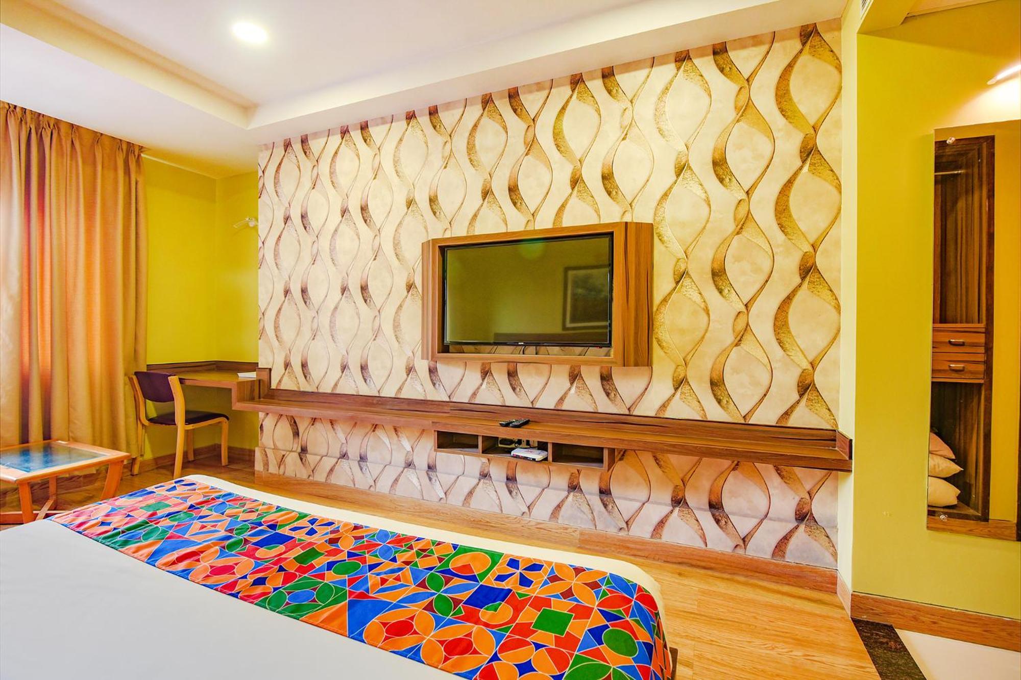 Fabhotel Phoenix Resorts - Nr M Chinnaswamy Stadium Bangalore Esterno foto