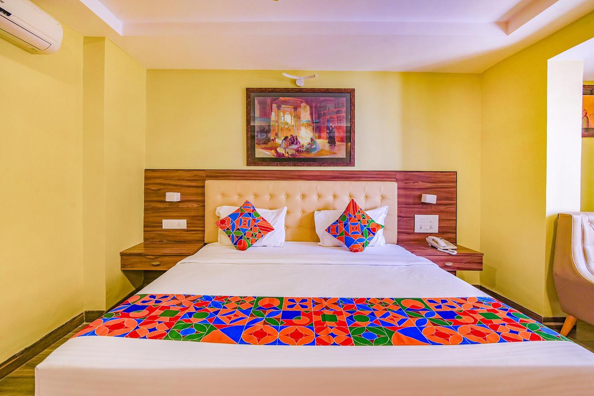 Fabhotel Phoenix Resorts - Nr M Chinnaswamy Stadium Bangalore Esterno foto